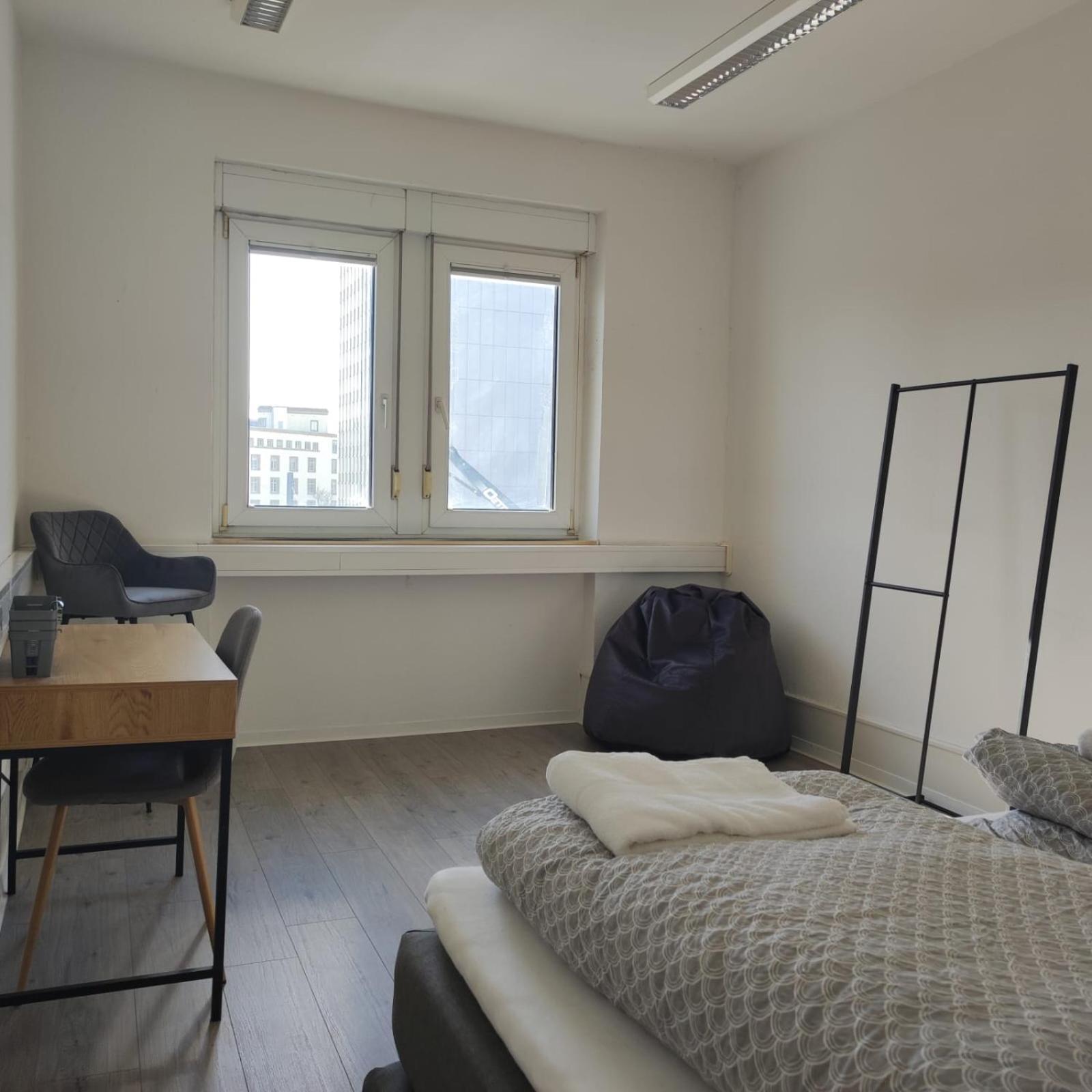 Simplex Apartments Am Ettlinger Tor Spacious Karlsruhe Exterior foto