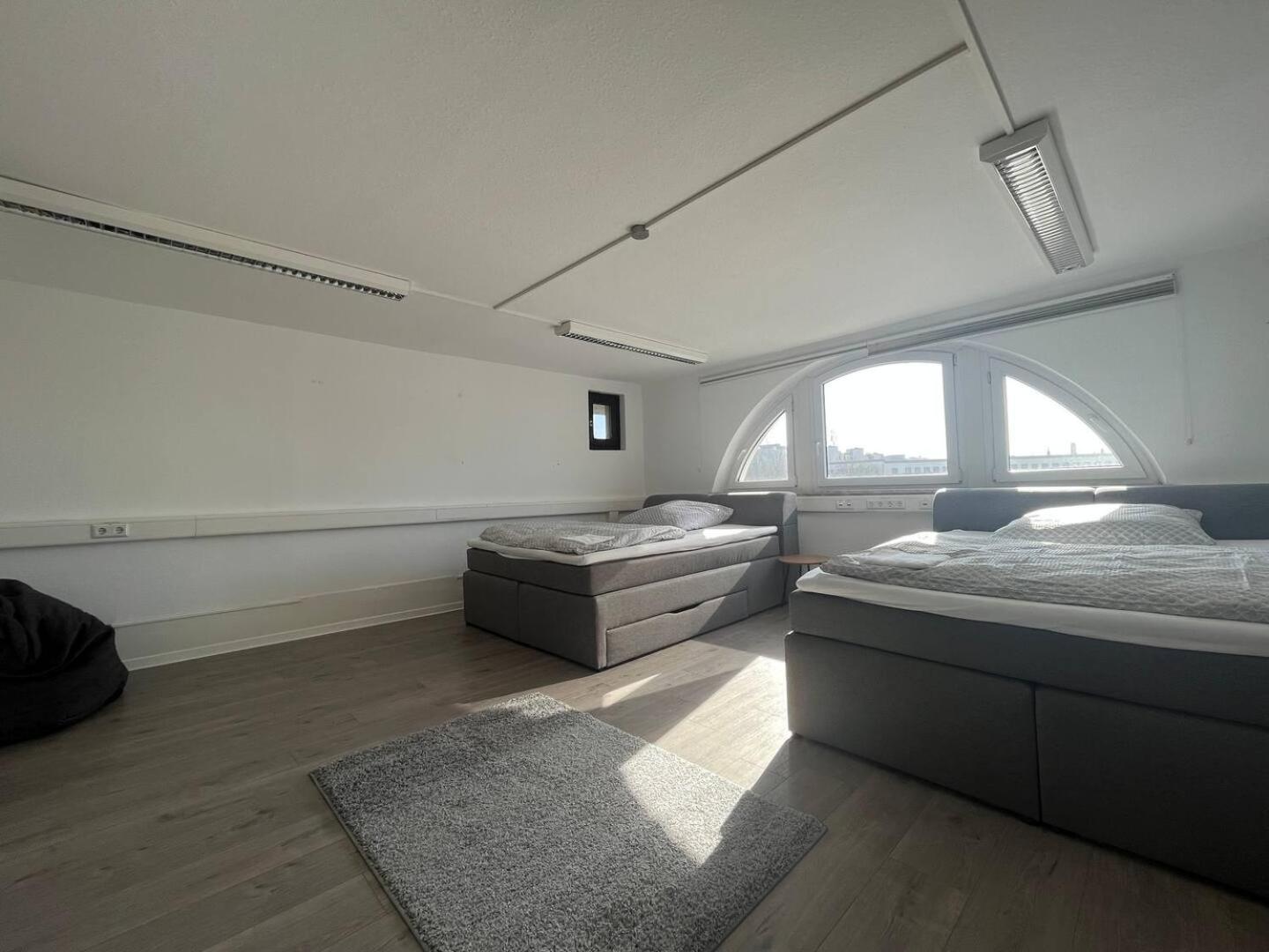 Simplex Apartments Am Ettlinger Tor Spacious Karlsruhe Exterior foto