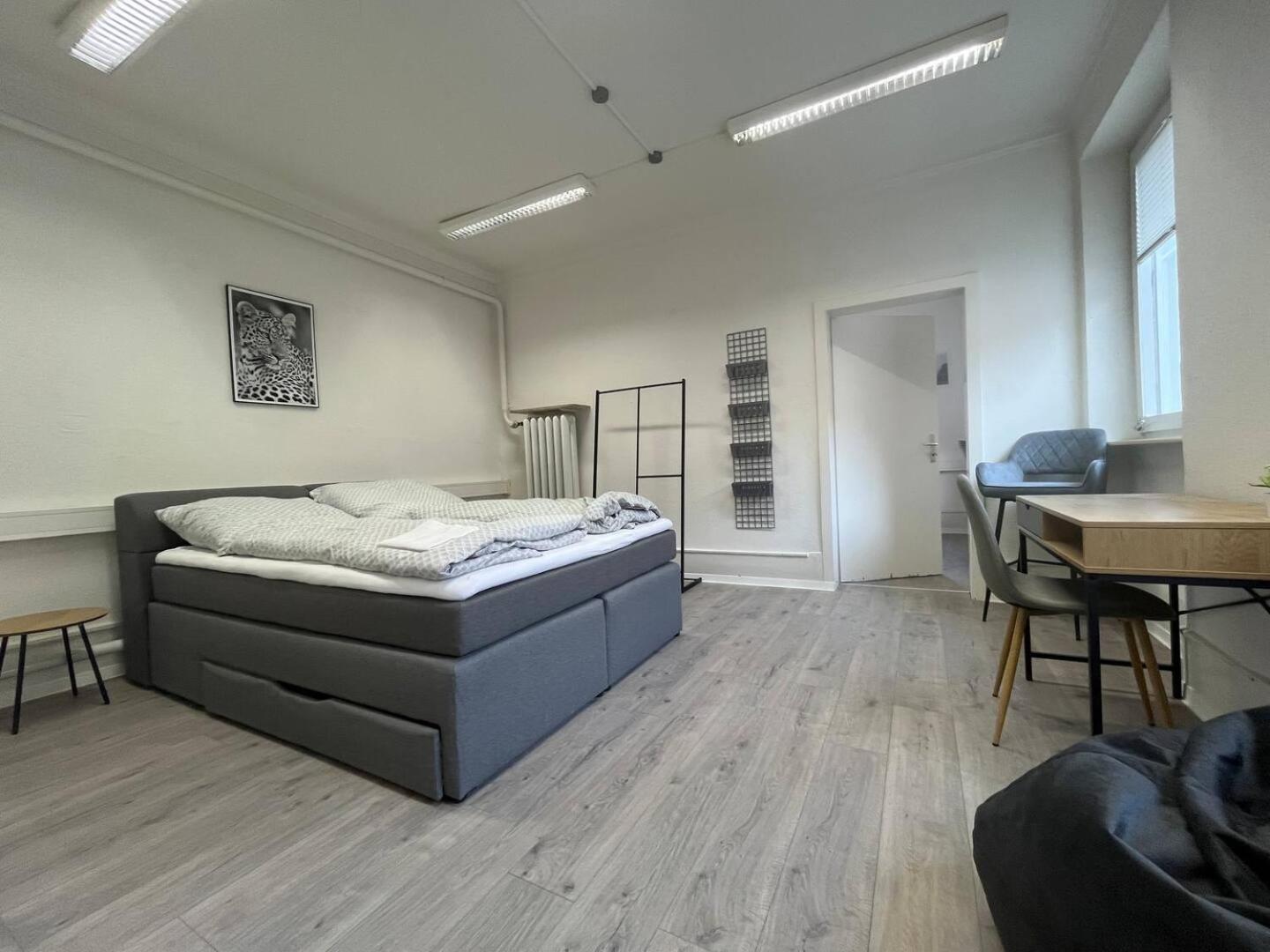 Simplex Apartments Am Ettlinger Tor Spacious Karlsruhe Exterior foto