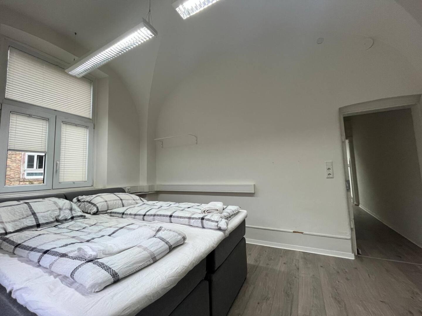 Simplex Apartments Am Ettlinger Tor Spacious Karlsruhe Exterior foto